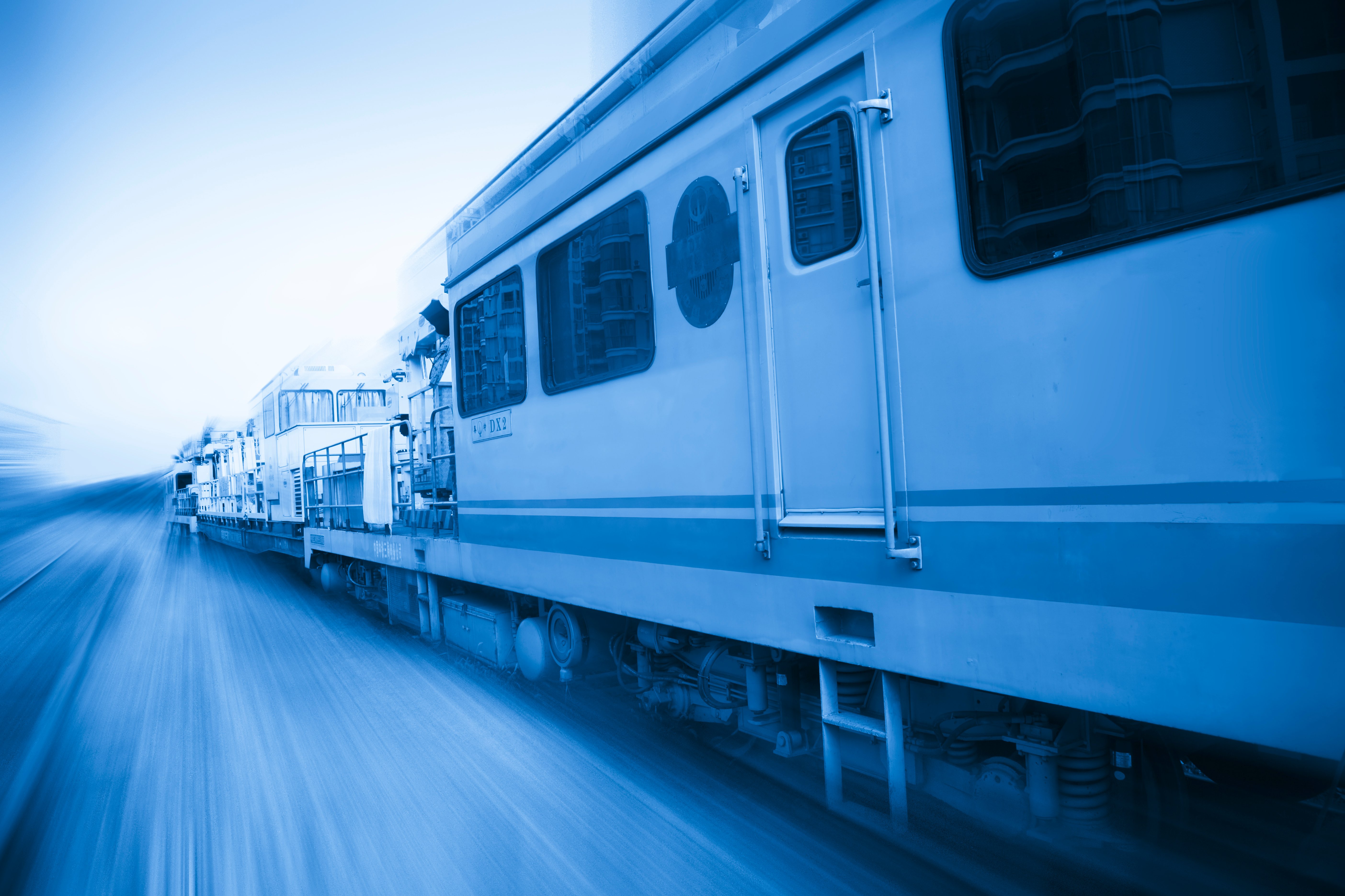 train-railroad-track-winter